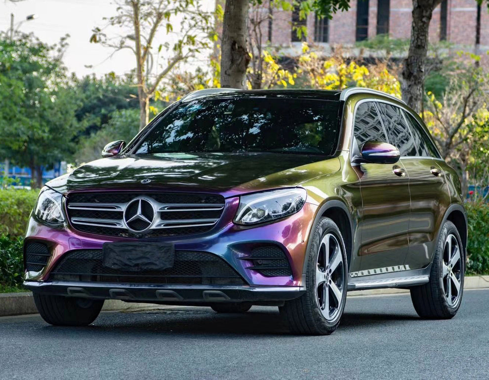 Phantom Holographic Wrap